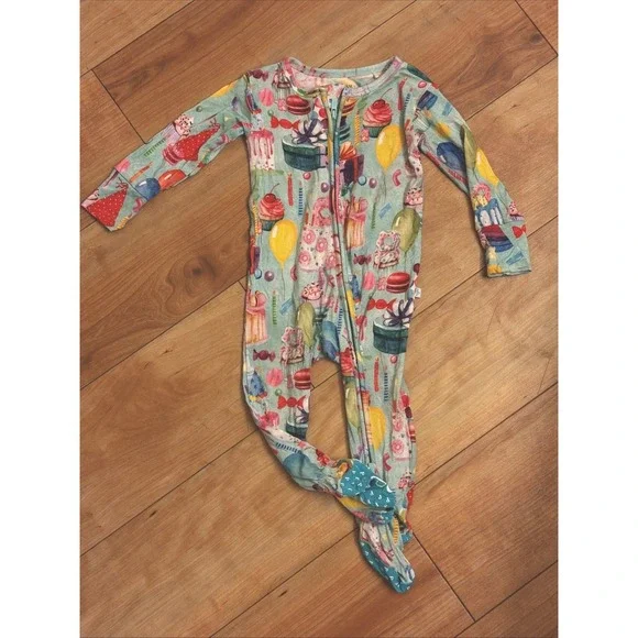 Posh Peanut Baby Girls 6-9 Months Cupcakes Party Footed Sleeper Pajamas Bamboo