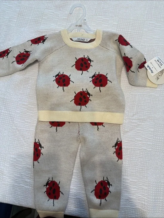 chic Cream Knit Pajama Set with Red Ladybug Print