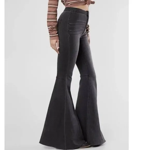 Free People Just Float On Flare Bell Bottom Jeans Size 27 Raw Hem Hippie