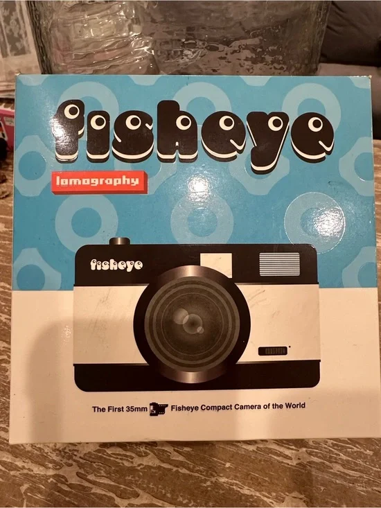 Fisheye 35mm Camera – Blue and White