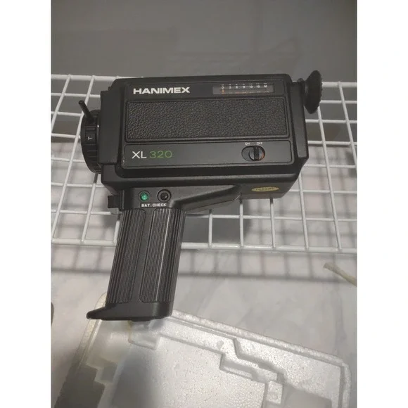 Vintage Movie Camera Hanimex XL320 8mm 2 Times F1.1 XL Zoom Untested Camera Only