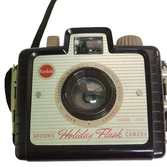 Eastman Kodak Vintage 60s Brownie Holiday Flash Camera