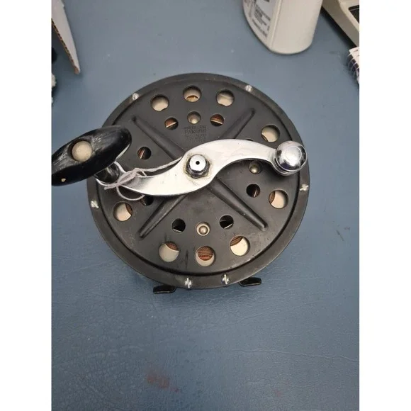 Pflurguer Pakron 3178 Fly Fishing Saltwater Reel