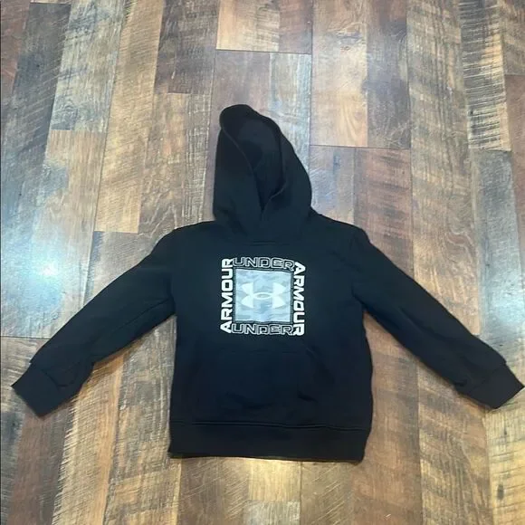 Under Armour Black Graphic Hoodie 5 (5175)