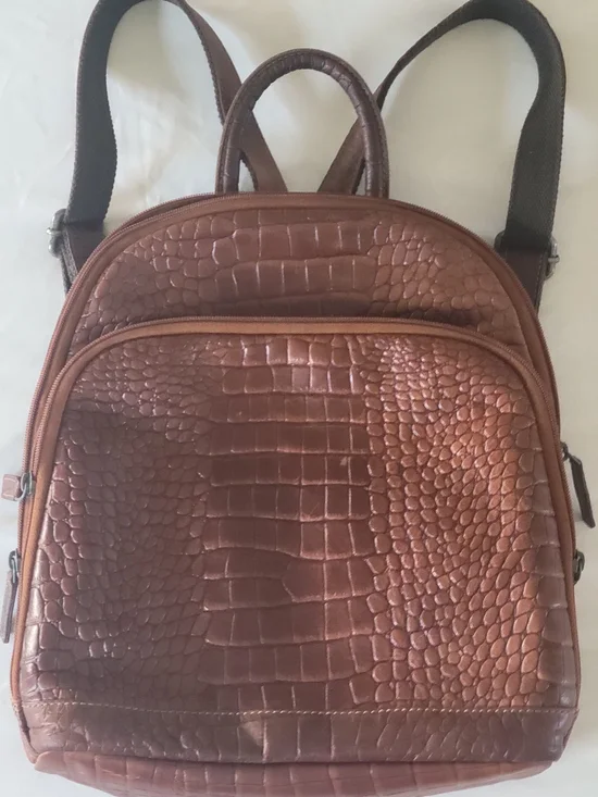 Jack Georges-100% Genuine Leather Embossed Leather Backpack