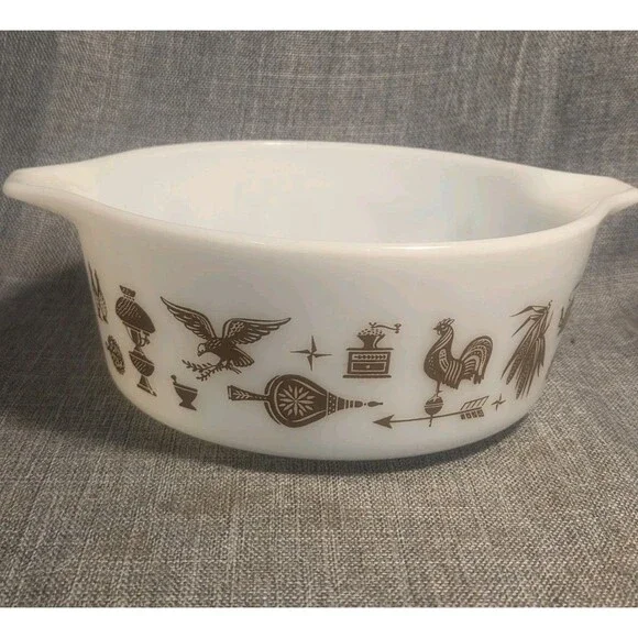 PYREX 472 1.5 PT SMALL CASSEROLE DISH EARLY AMERICAN ROOSTER FARM EAGLE 6