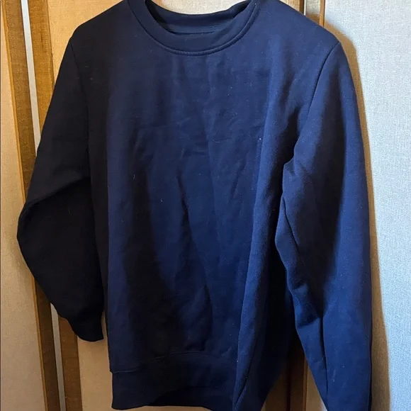 Classic Navy Blue Children’s sweatshirt medium 10/12