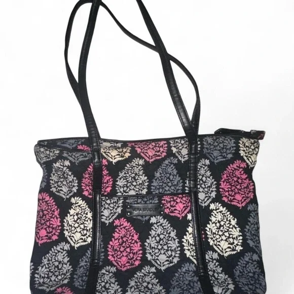 authentic Vera Bradley Trimmed Vera Tote.