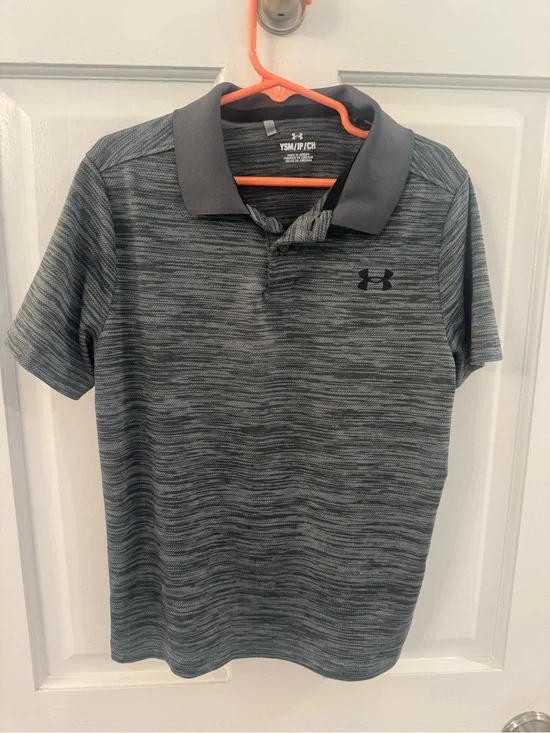 Under Armour boys collared shirt size small