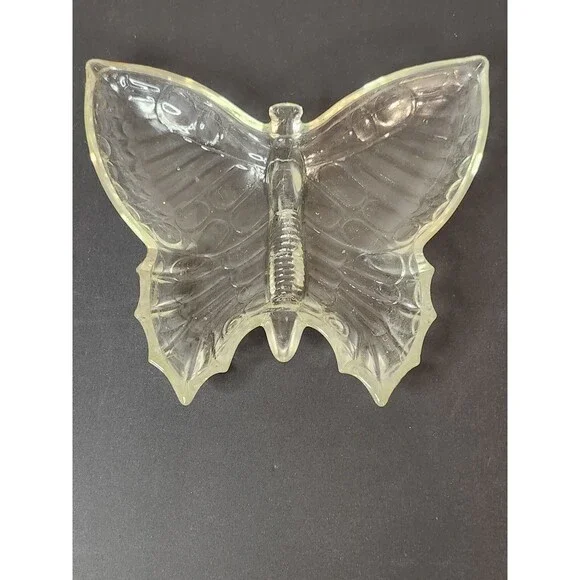 Vintage Indiana Butterfly Carnival Candy Glass Bowl