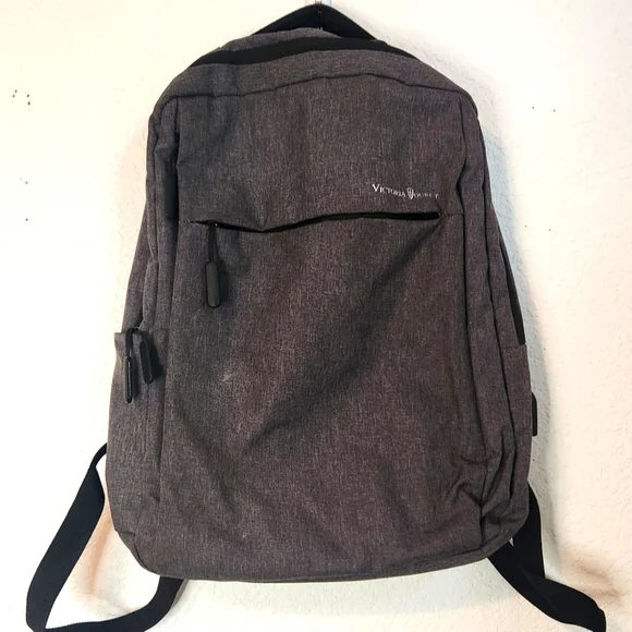 Victoria‎ Tourist Laptop Backpack with USB Charging Port, Holds 15.6 Laptop