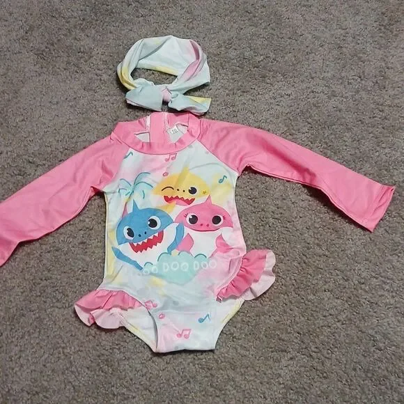 Baby Shark long sleeve bathing suit swimsuit ruffle headband Sz 70 (6-12m) NWOT