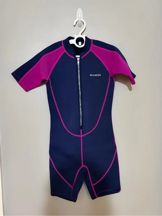 Seaskin Kids Navy and Magenta Short-Sleeve Wet Suit