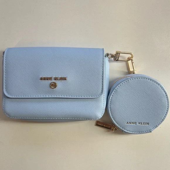 Anne‎ Klein Tiffany Blue Bag and Coin Purse Set with gold detail