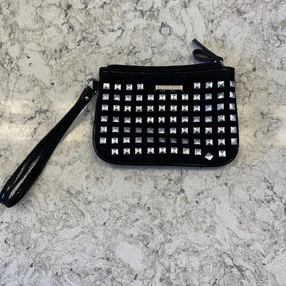 Nine West small wristlet‎ Black