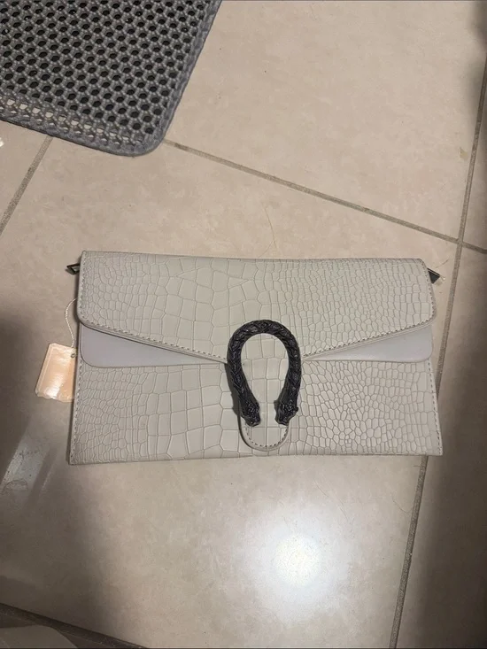 Elegant White Croc-Embossed Envelope Clutch with Black Hardware