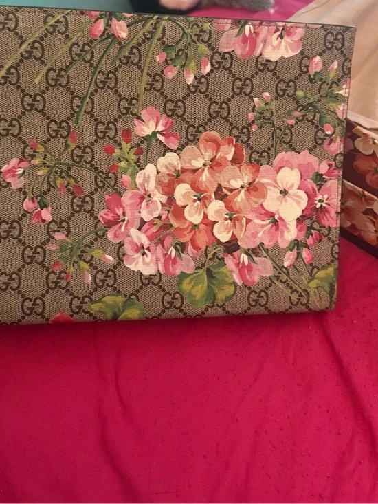 Gucci Floral Monogram Canvas Clutch — Pink Floral