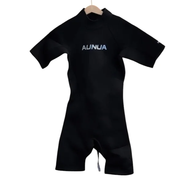 NWOT Aunua 3mm Shorty Wetsuit Size 14