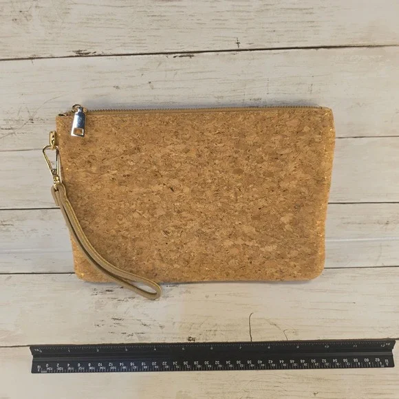 Madison West Cork Gold Foil Fleck Wristlet Clutch‎ Bag Tan Black White Striped