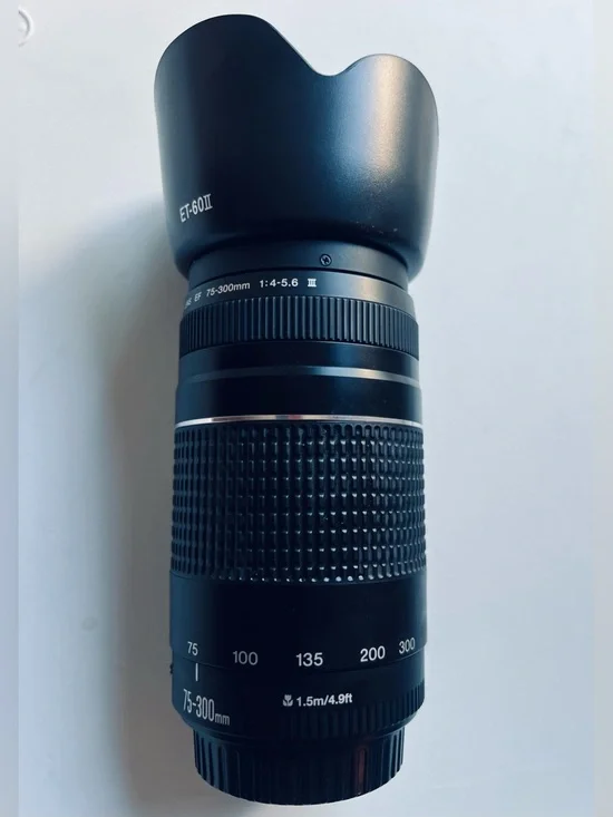 Canon 75-300mm Telephoto Zoom Lens in Black Conditions New No Box
