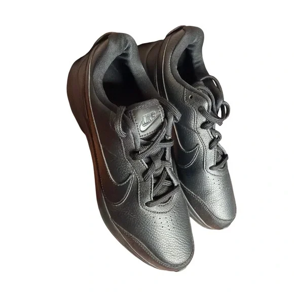 Nike Defy All Day Triple Black Leather Training Shoes CN9146-001 Mens 6.5Y 39