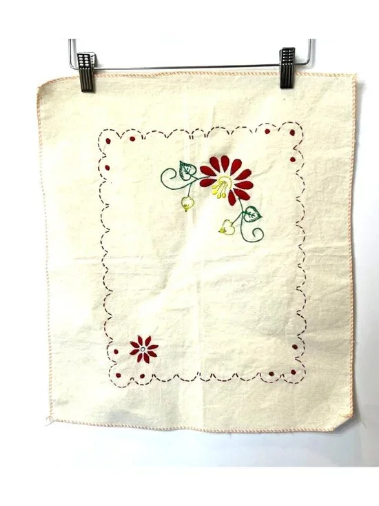 Set Of 4 Unfinished Cross Stitch Embroidered Linen Napkins 17