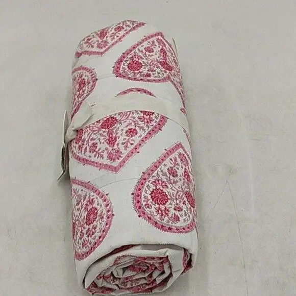 Pottery Barn Heart Block Tablecloth Rectangle 70x126