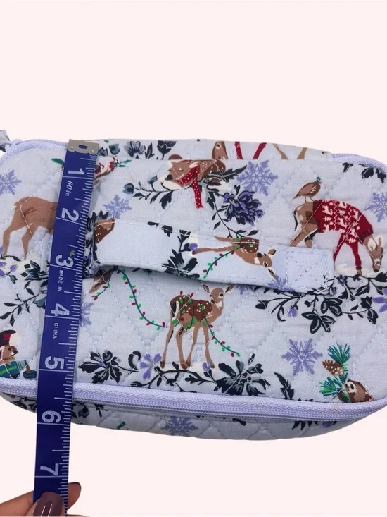 Vera Bradley Retired “Merry Mischief Snow Day