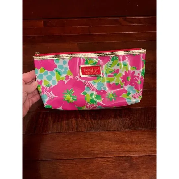 ✨Lilly Pulitzer Estée Lauder Cosmetic bag‎