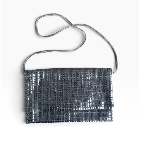 Vintage 80s Black Metal Mesh Envelope  Shoulder Evening Clutch Purse retro