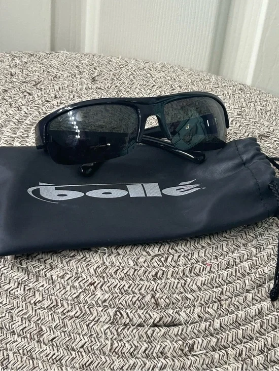 Bolle King Wrap-Around Sport Sunglasses Black Polarized Italy