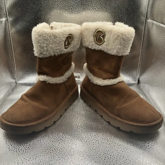 Girls MICHAEL KORS brown boots with faux fur trim Size 1