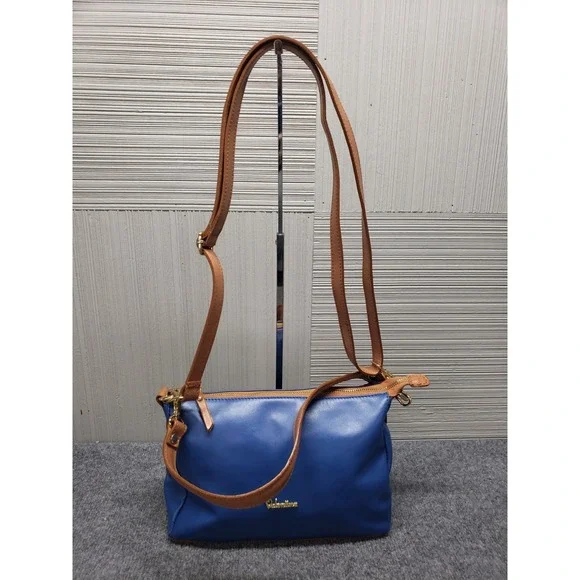 Valentina Women Handbag Blue Brown Zip Detachable Strap Lined‎ Inner Pocket City