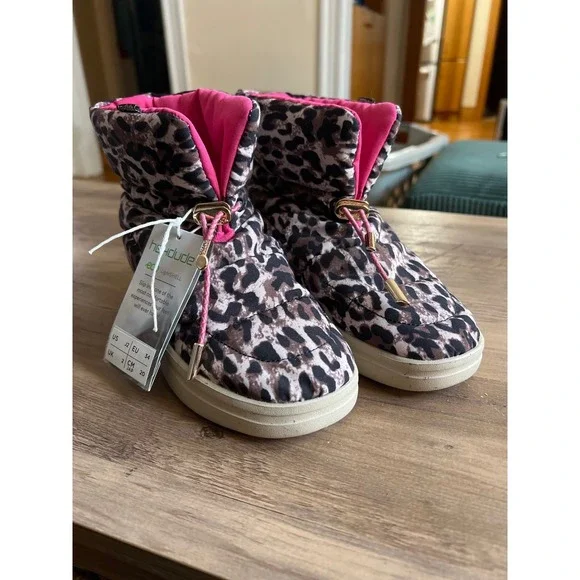 Hey Dude Girls Margot‎ Eco Boots Leopard Print Size 2 Youth NWT
