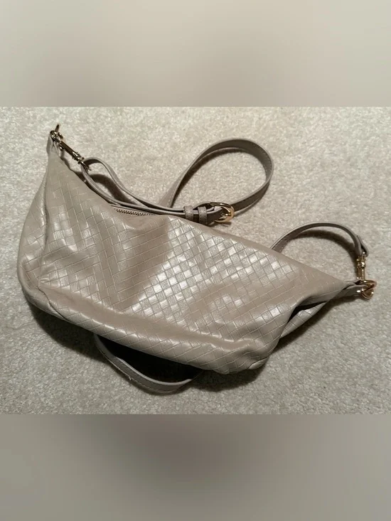 UNIVERSAL THREAD Taupe Sling bag Crossbody