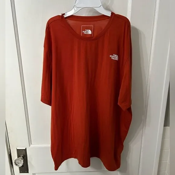 The North Face Short Sleeve Tee