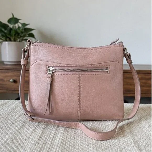 Gucci Medium White Calfskin Purse with Gold Tone Chain