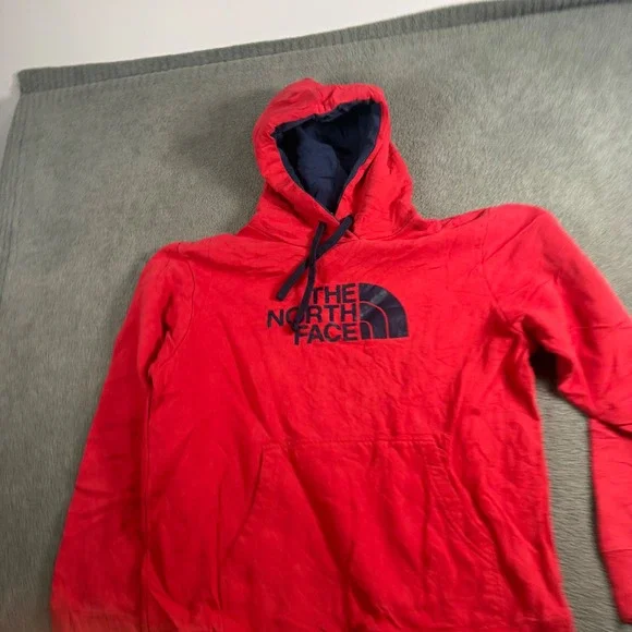 The North Face Mens Red Pullover Hoodie Navy Blue Logo Sweatshirt Size L