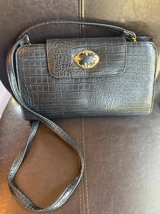 Vintage Star Brand Black Croc Embossed Handbag Gold Crocodile Clasp