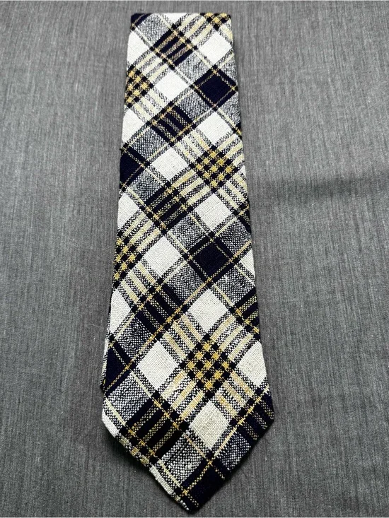 Vintage 70s John Frederics Plaid Necktie Navy Blue Cream Gold Union Made 4.25