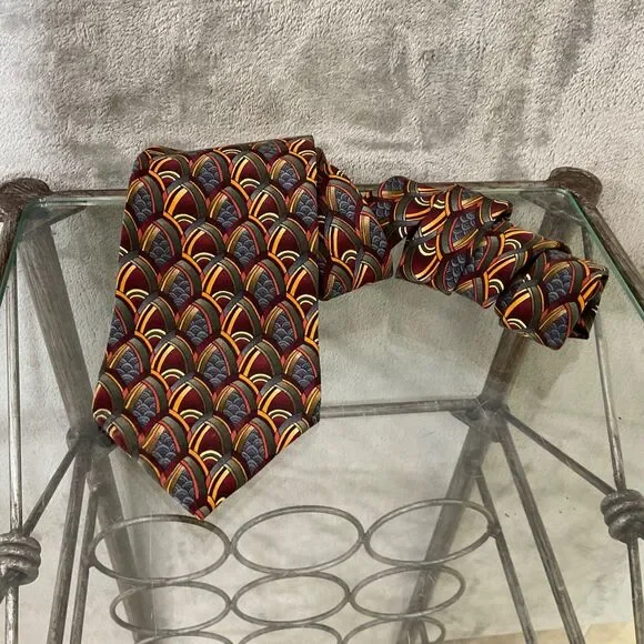 J. Garcia Stonehenge Ltd. 100% Silk Foulard tie Handmade USA 56”x3..5”