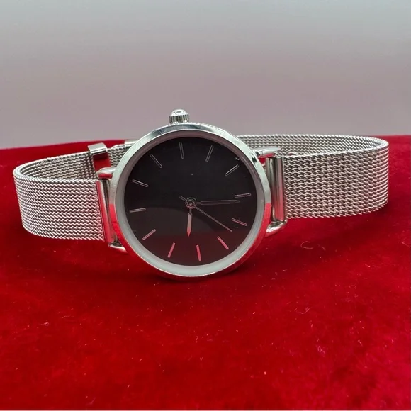 Vintage Minimalist Black‎ Dial Watch Japan Quartz Stainless Steel Mesh Band