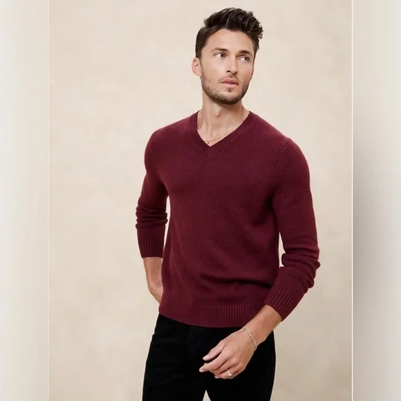 Banana Republic Extra-Fine Merino Wool V-Neck Sweater
