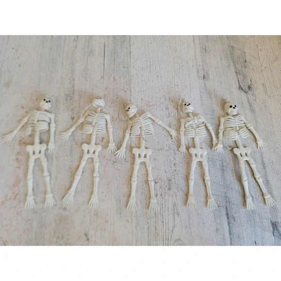 Unique rubber scary vintage skeleton mini Halloween rubber hanging prop