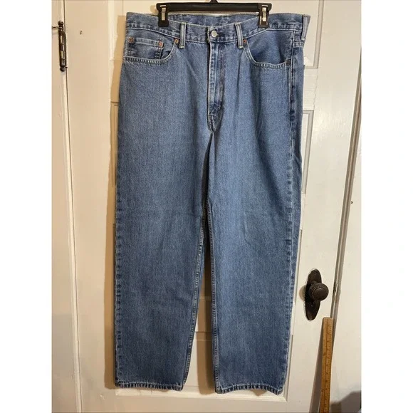 Levis 550‎ Jeans Mens 38 Relaxed Fit Medium Wash Denim Cotton 38x32 Distressed