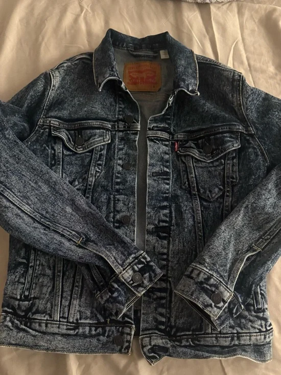 Levi's Black Acid-Wash Denim Jacket