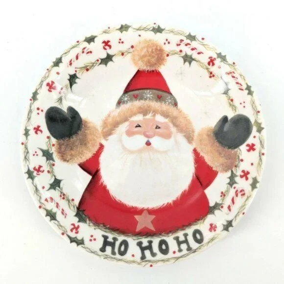 Studio 33 Santa Plate Christmas Holiday‎ 8 Inch Ceramic Festive Decor