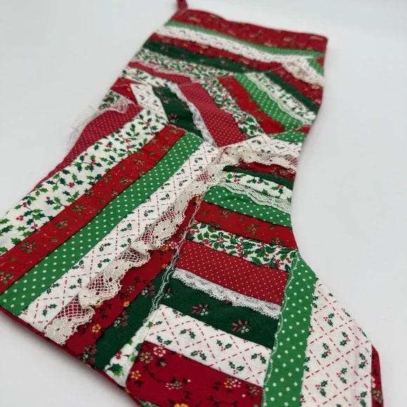 Vtg Handmade Patchwork Quilt Christmas‎ Stocking Lace Trim Cottagecore Style Red