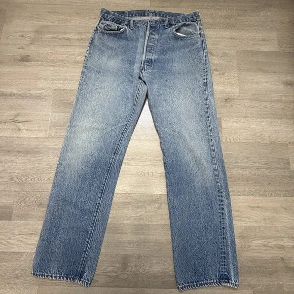 Vintage 1983 Levi's 501 Jeans Mens 35x32 Faded Blue USA Button Fly Denim
