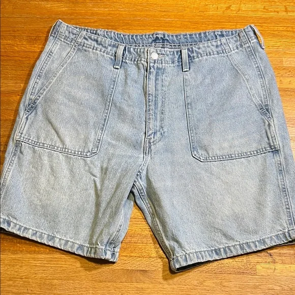 Levi Strauss Men 38 Light Blue Denim Deep‎ Pocket 100% Cotton Jean Shorts